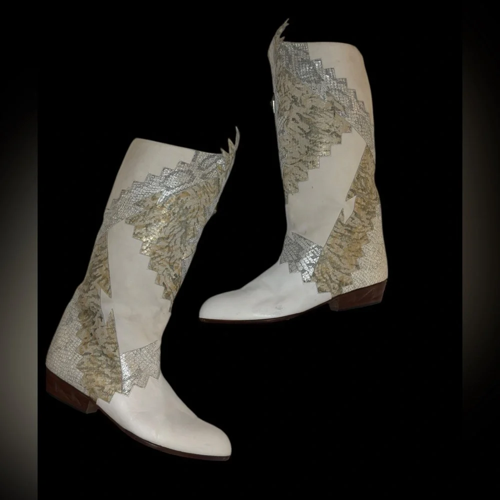 🌟 RARE Vintage Neiman Marcus White Western Tall Leather Boots Metallic sz 37.5 🌟 - Picture 3 of 13